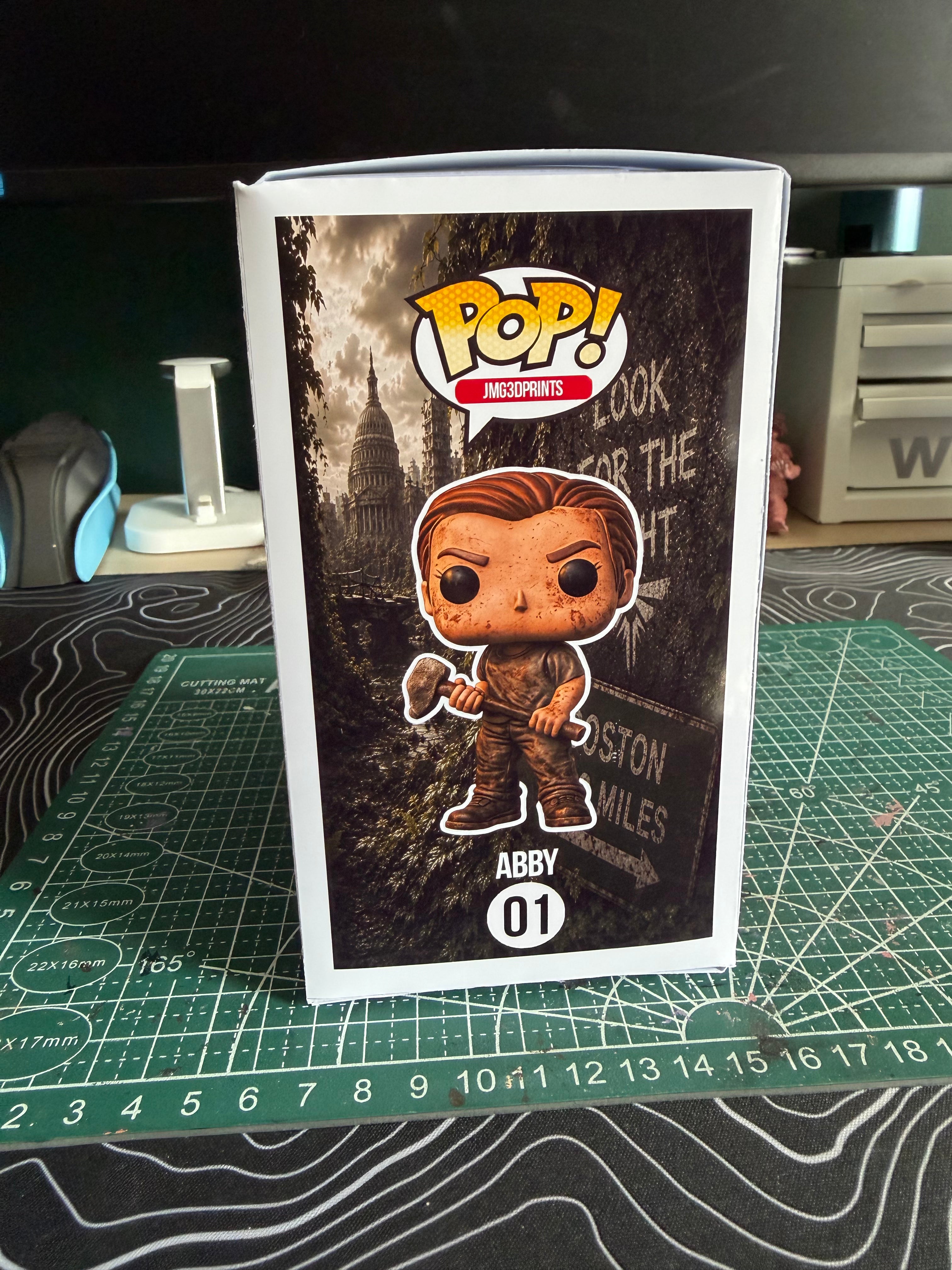 AA custom figure